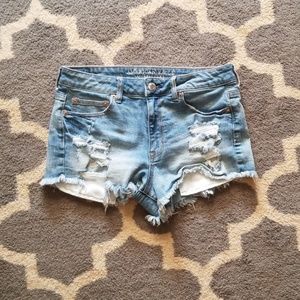American Eagle Hi-Rise Festival Shorts